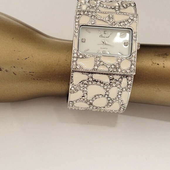 OSIROCK Sequin White Sparkly Cuff Bangle Watch - Picture 9 of 15